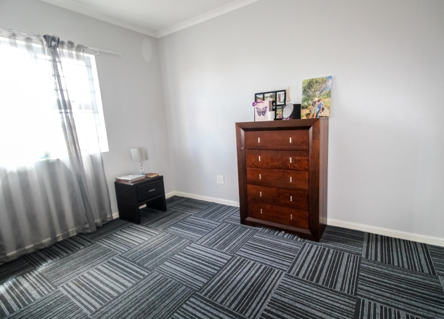 2 Bedroom Property for Sale in Parklands Western Cape